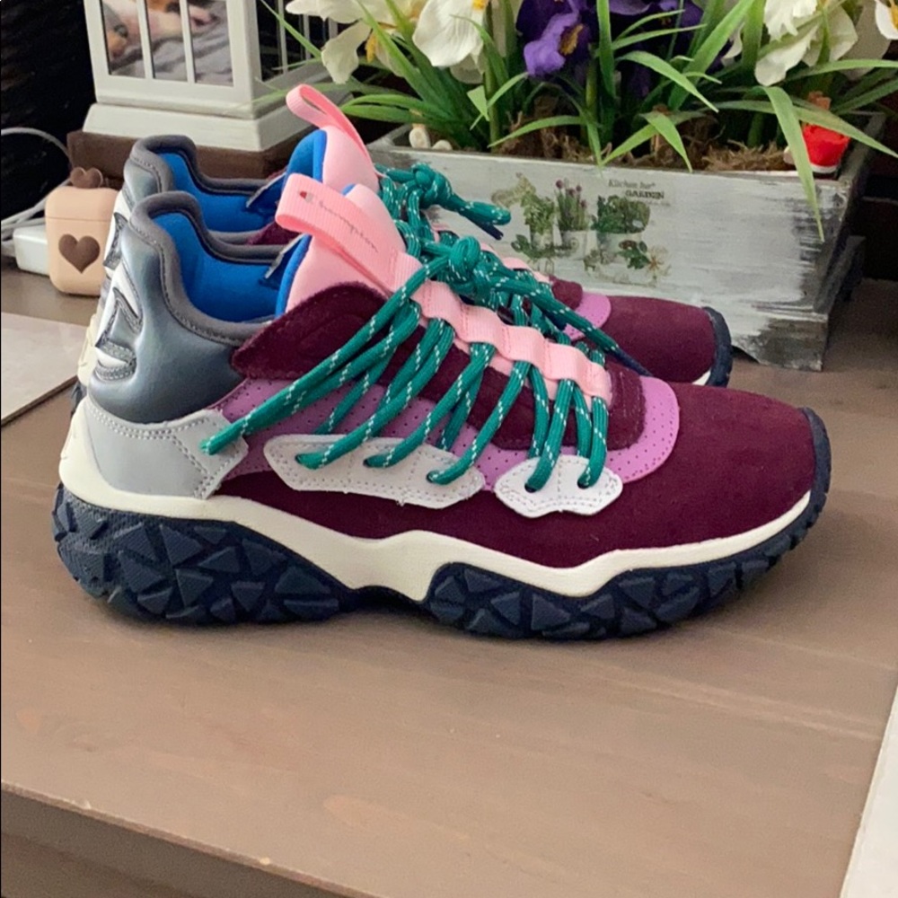 Champion sneakers